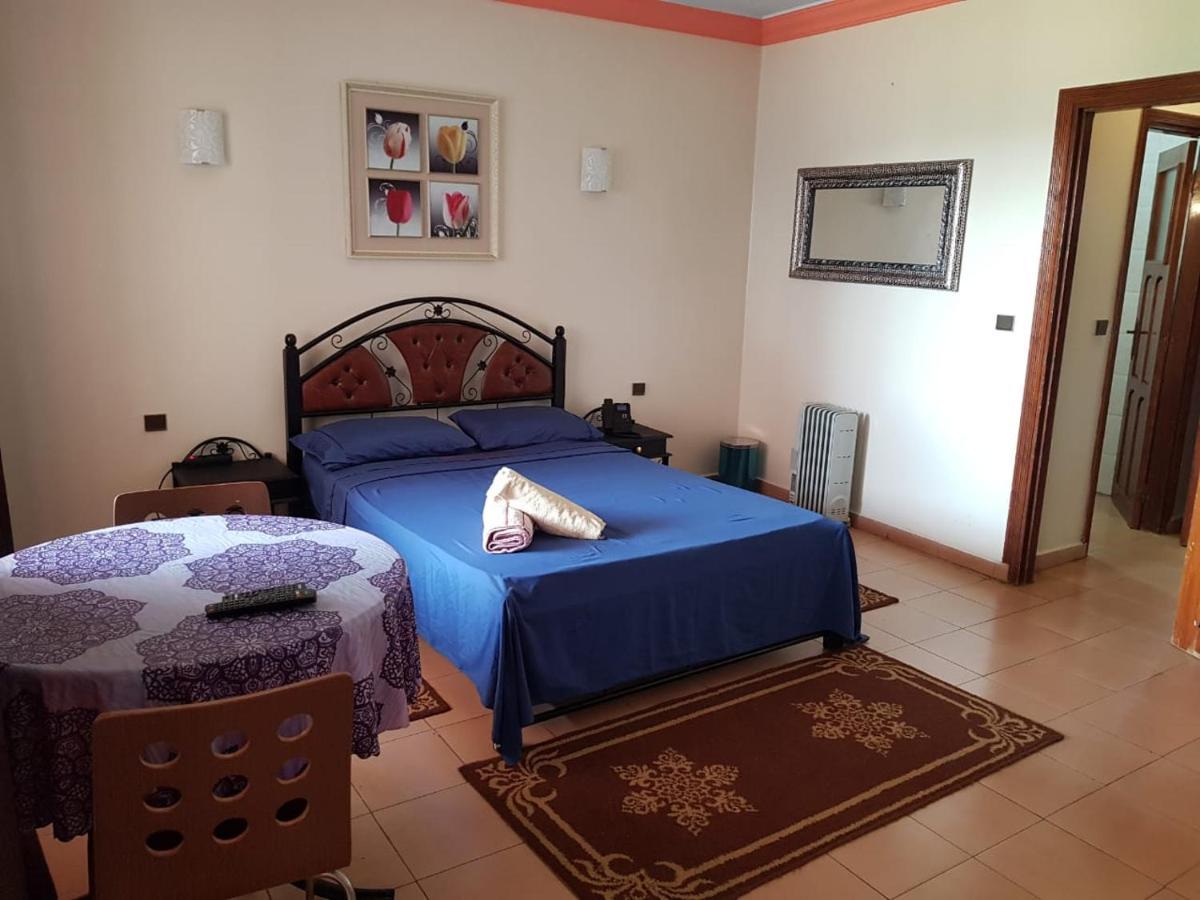 La Petite Ferme Bed & Breakfast Casablanca Exterior photo